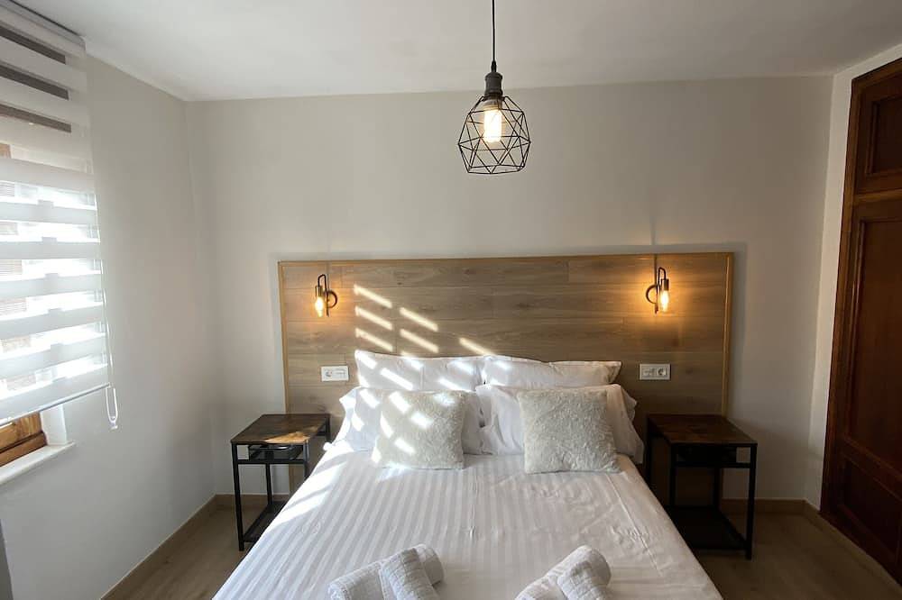 Sea and Mountain <br>Entire house private estate in Cudillero, Costa Verde (Spain)