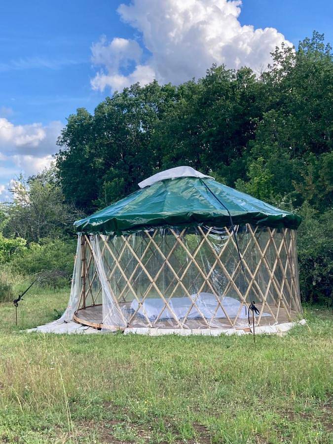 Location de vacances pour 12 personnes, avec piscine et jardin à Montaigu-de-Quercy - 2