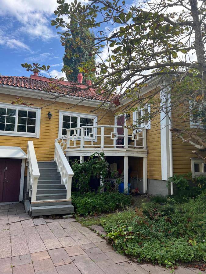 Appartement de vacances pour 4 personnes, avec vue et jardin