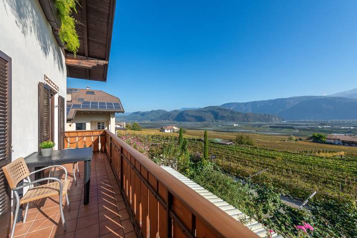 Ferienwohnung für 2 Personen, mit Seeblick und Balkon in Überetsch-Unterland - 3