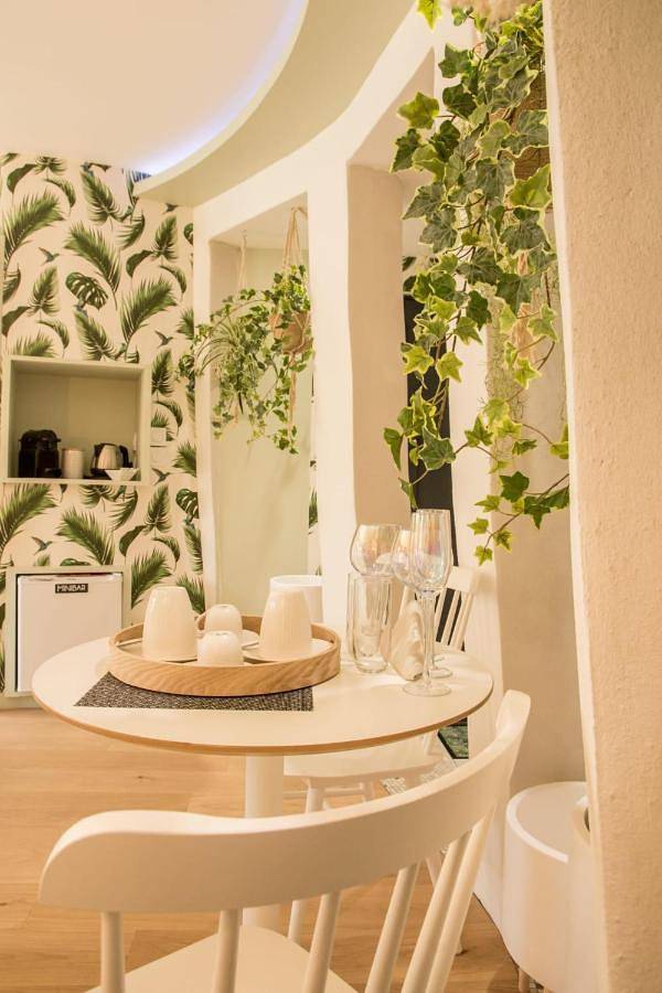 Double Room with Pool View in Trévoux, Ain