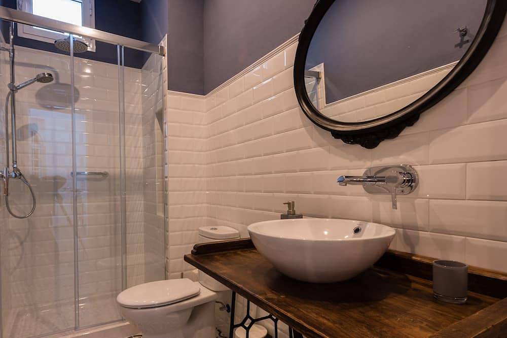 Entire apartment, \"House Watch 1\". In The Historical Center Of Antequera in Antequera, Málaga Province
