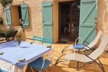 Gîte pour 6 personnes, avec jardin, animaux acceptés à Roquebrun