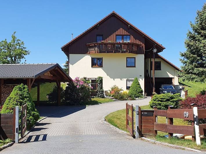 Ferienhaus für 2 Personen, mit Terrasse in Hohnstein