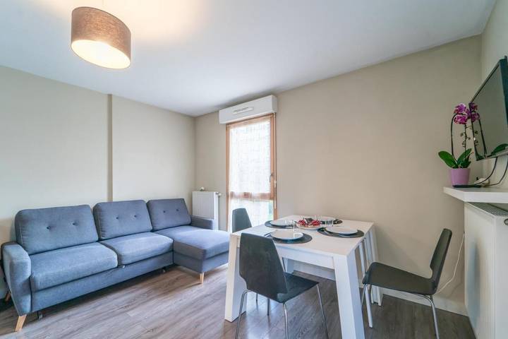 Appartement de vacances pour 6 personnes, avec terrasse et jardin, animaux acceptés