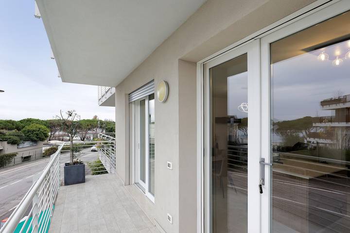 Ganze Wohnung, Apartment 'Albiceleste Prime Location' mit Seeblick, Wlan und Klimaanlage in Peschiera del Garda, Gardasee-Berge