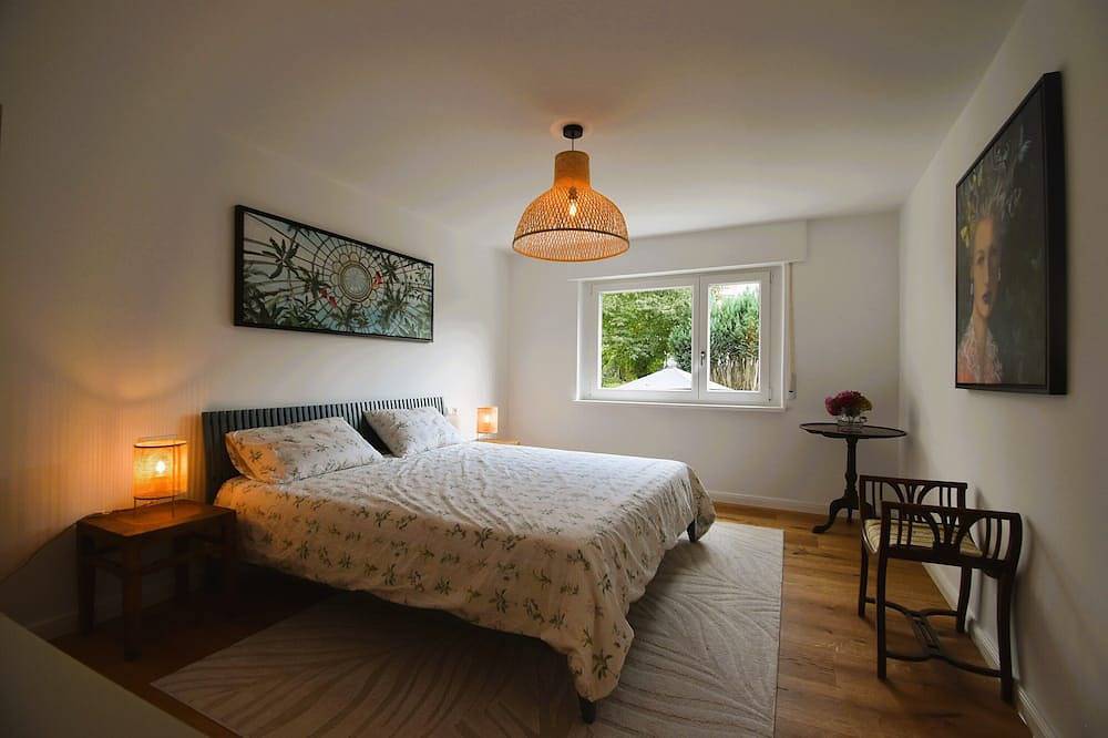 Ganze Wohnung, Sonnige 4 Zimmer Gartenwohnung mit Pool nähe See für bis zu 6 Personen in Eriskirch, Bodenseekreis