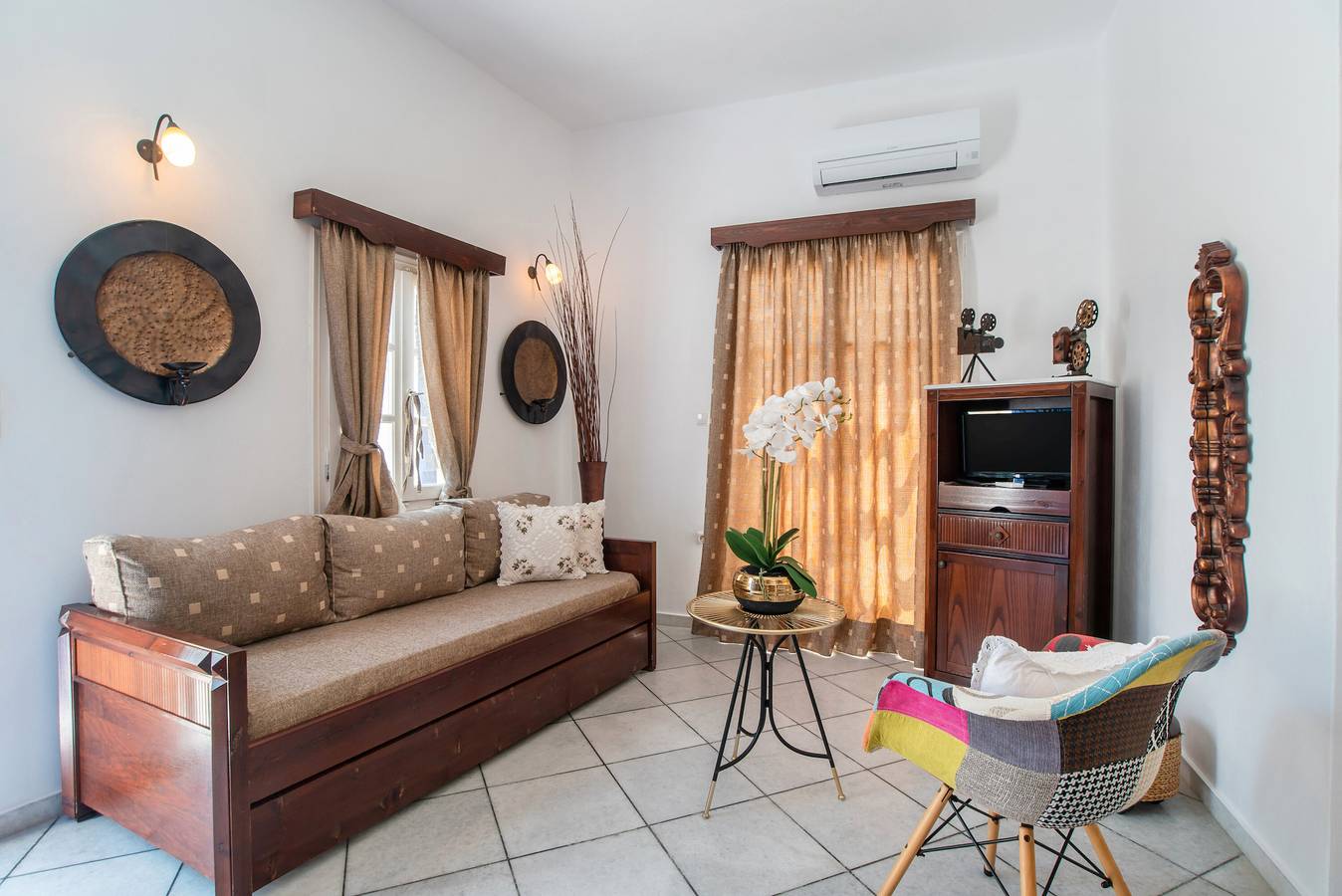 Apartment In A Hotel 'Sun Rock Boutique - Villa Menexes' with Sea View, Wi-Fi and Air Conditioning in Agios Prokopios, Cyclades