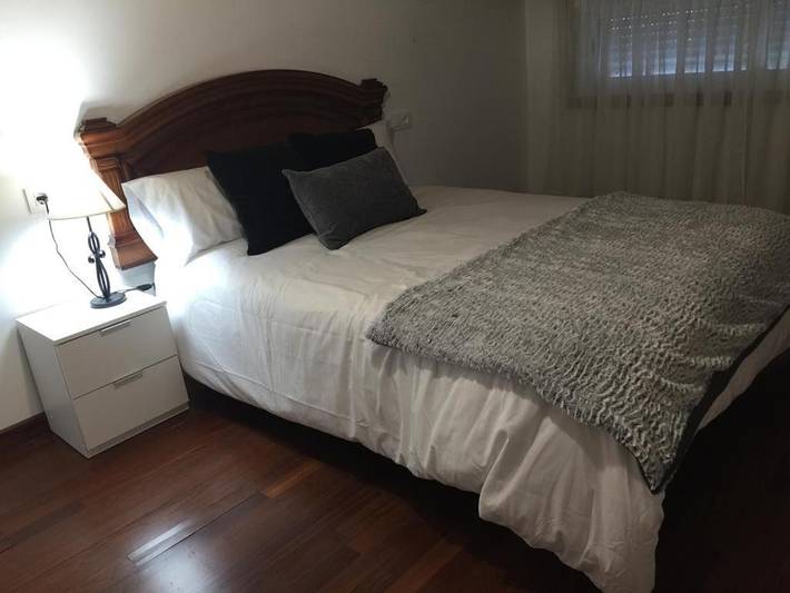 Casa de huéspuedes para 2 personas, con Terraza y Jardín además de Piscina y Vistas en Vigo