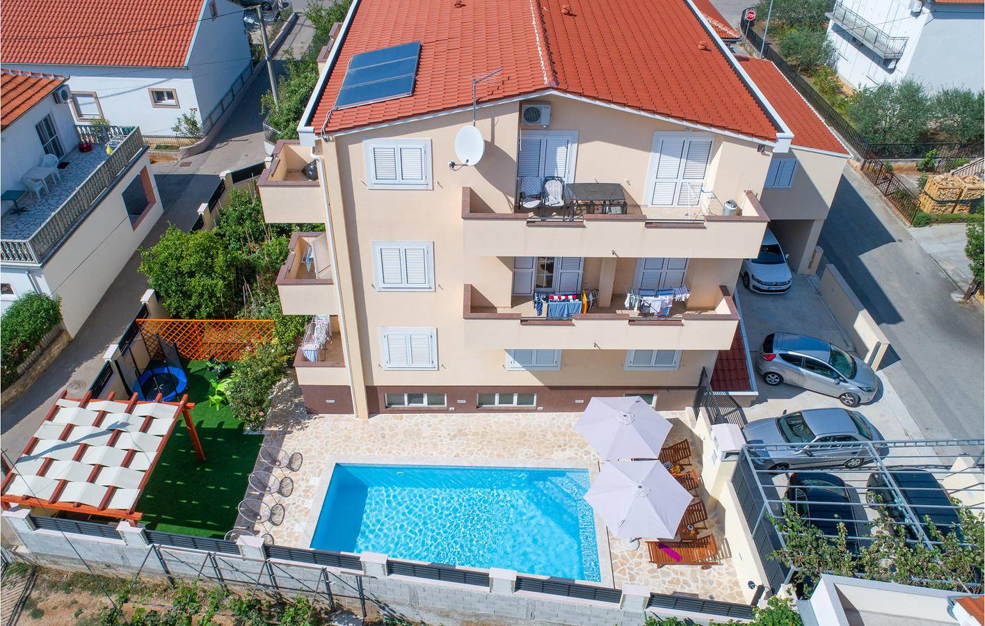 Apartamento vacacional entero, Apartamento de vacaciones para 6 personas con terraza in Ciudad de ZadarZadar, Zadar (Municipality)