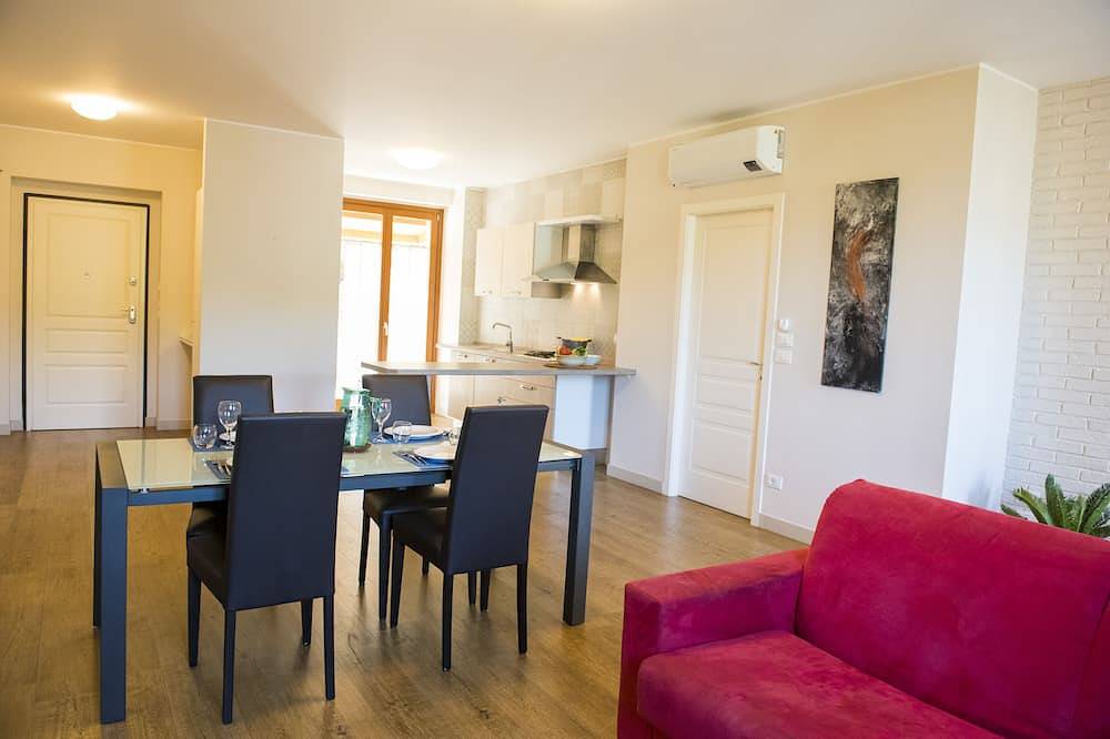 Ganze Wohnung, Medusa Suite - Finely furnished apartment with Pool, Gymnasium, Wi-Fi in Cupra Marittima, Riviera delle Palme
