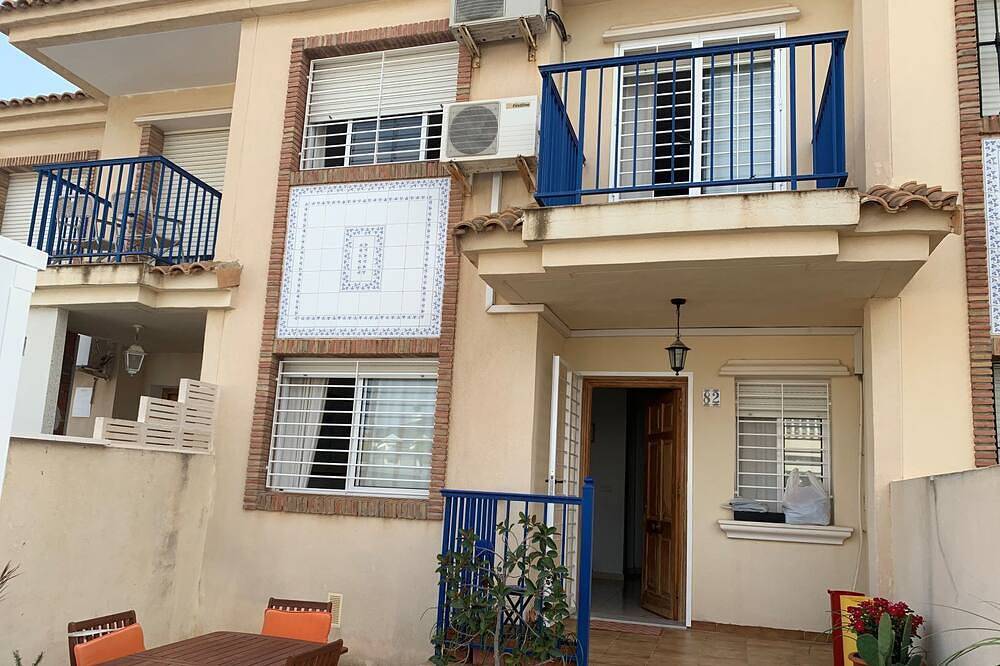 Townhouse 5 Min. Of The Beach in Dehesa de Campoamor, Orihuela