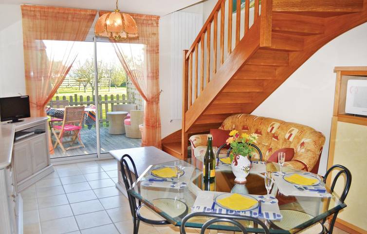 Location de vacances pour 4 personnes, avec terrasse et piscine à Plomeur - 3