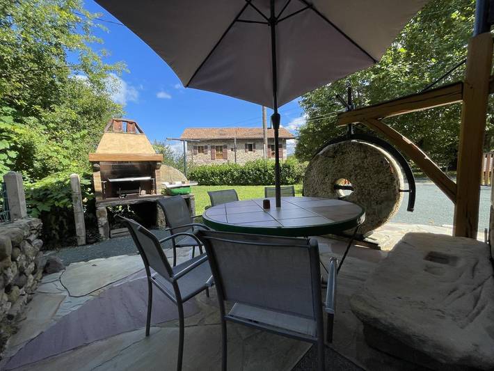 Gîte pour 6 personnes, avec jardin à Sare - 2