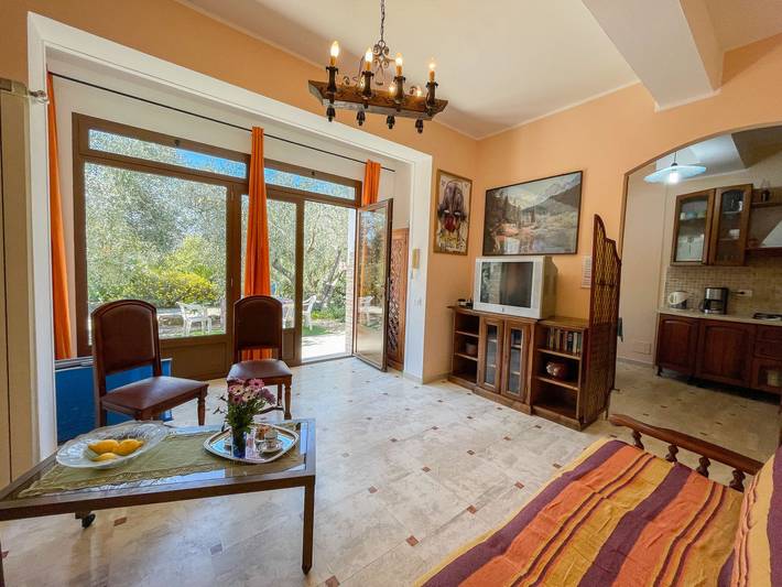 Gîte pour 7 personnes, avec terrasse et jardin à Imperia - 4