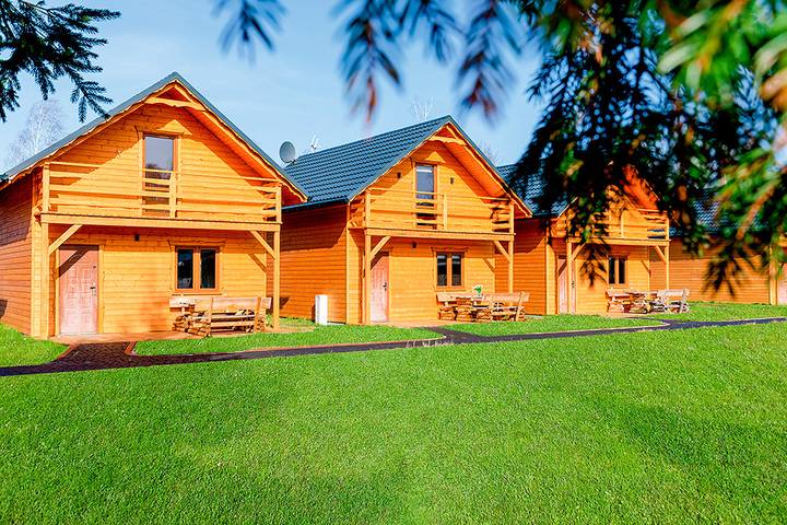 Ferienhaus für 8 Personen, mit Balkon und Garten - 1