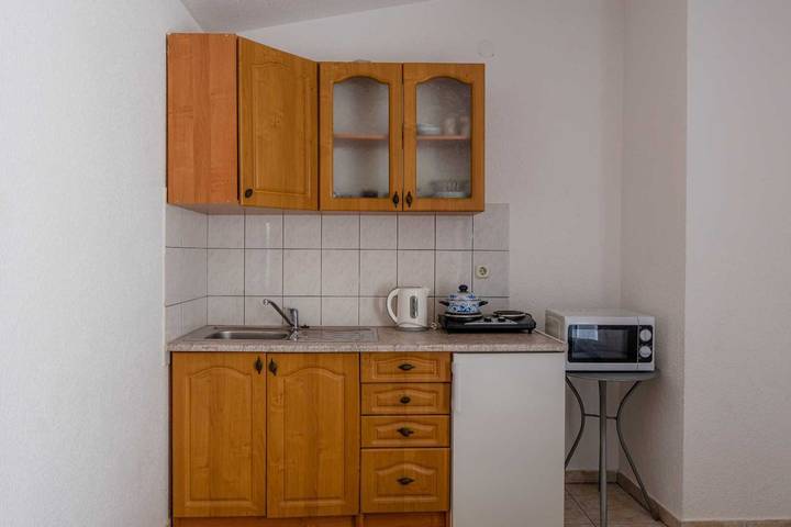 Ganze Wohnung, Komfortables Apartment für 2 Personen | Ruhige Lage | Teilweiser Meerblick in Vir
