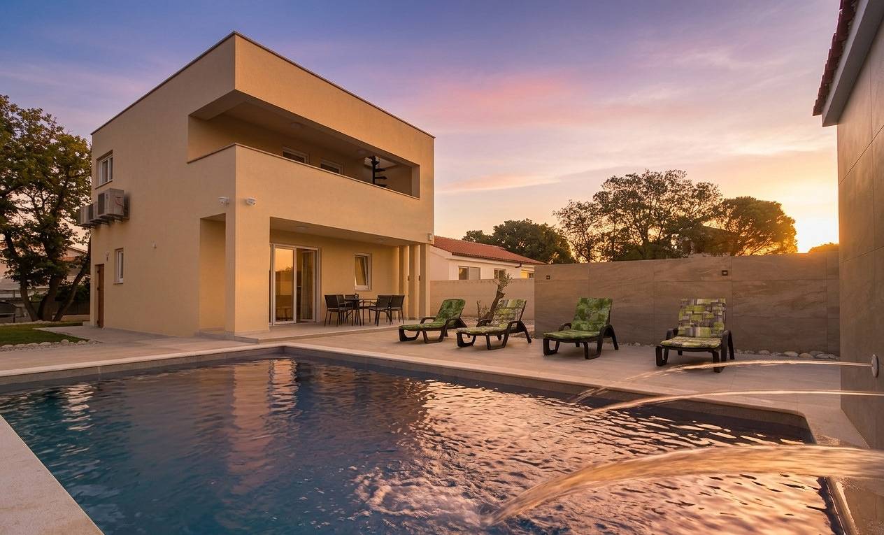 Casa vacanza a Peroj a partire da 214€ a notte