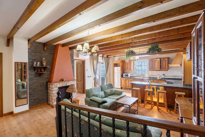 Casa de vacaciones para 6 personas, con jardín y jacuzzi en Tenerife - 2