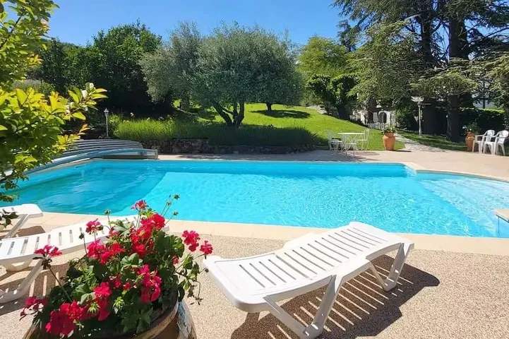 Holiday home for 8 people, with garden - 1