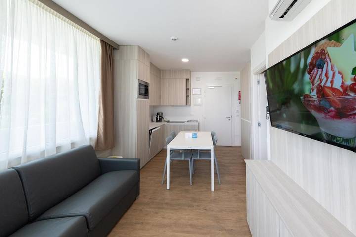 Ferienanlage für 6 Personen, mit Whirlpool und Garten sowie Kinderpool und Pool, mit Haustier an der Adriatisches Meer - 3