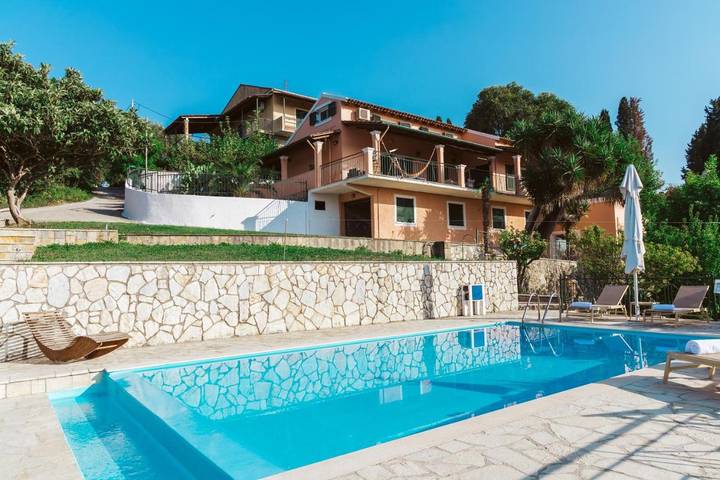 Villa in Άγιο Ιωάννη (Κέρκυρα), Κέρκυρα