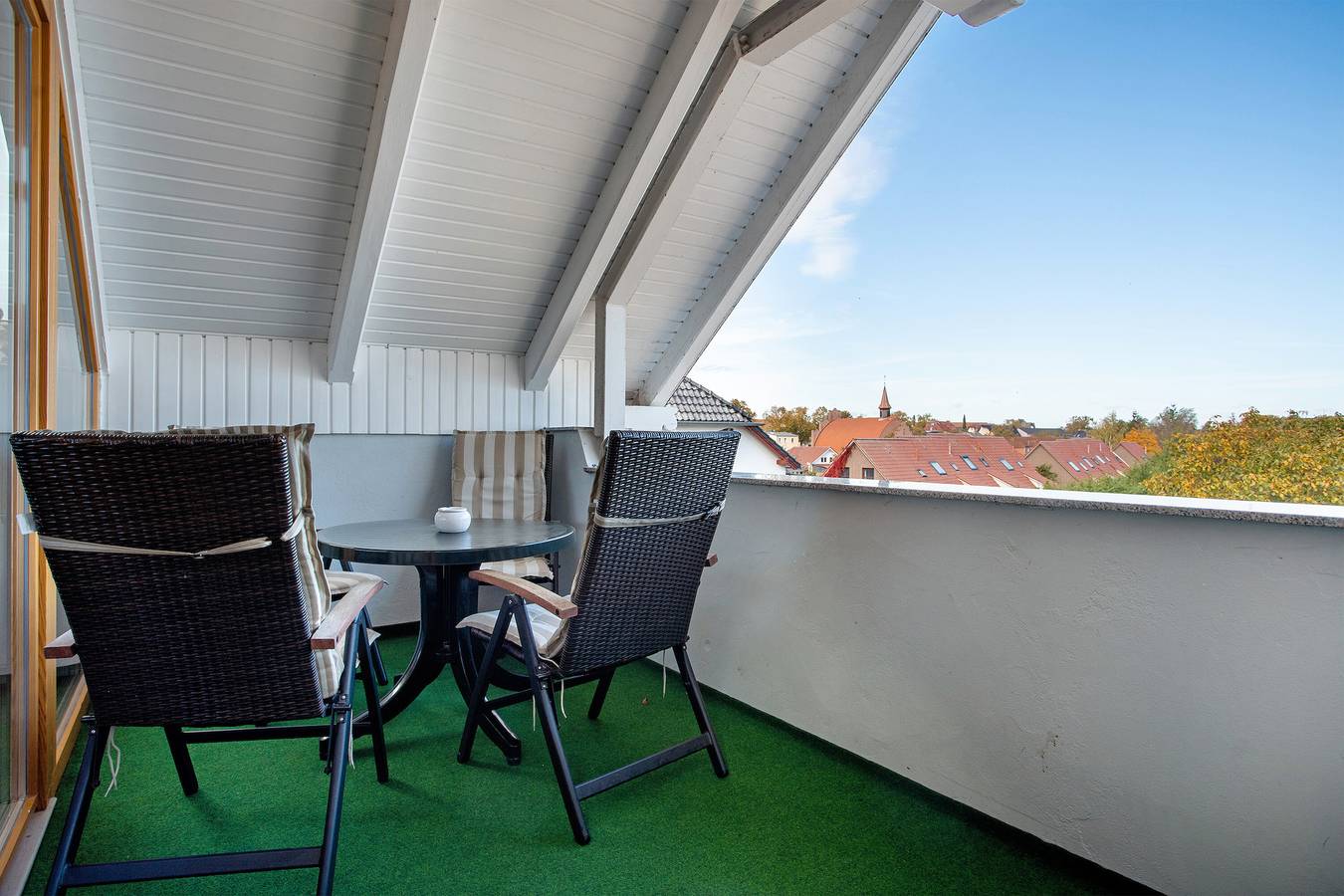 Appartement entier, Appartement 'Villa Zwick An Der Kietzbrücke' avec vue sur le lac, jardin commun et Wi-Fi in Waren, Lac Müritz