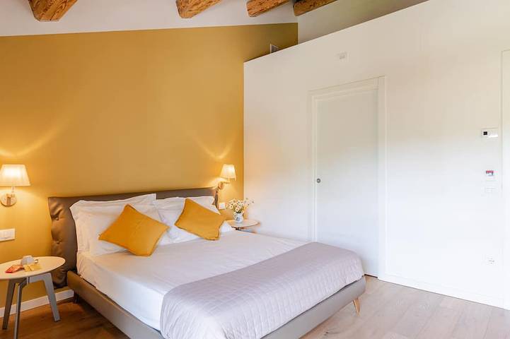 Suite-Suite-Ensuite mit Dusche-Blick auf die Landschaft in Vicenza, Vicenza Provinz