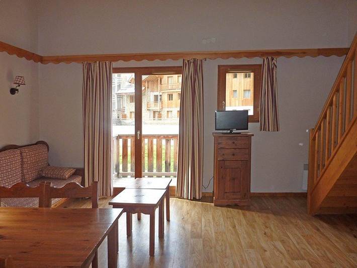 Appartement de vacances pour 9 personnes, avec piscine et balcon, animaux acceptés - 1