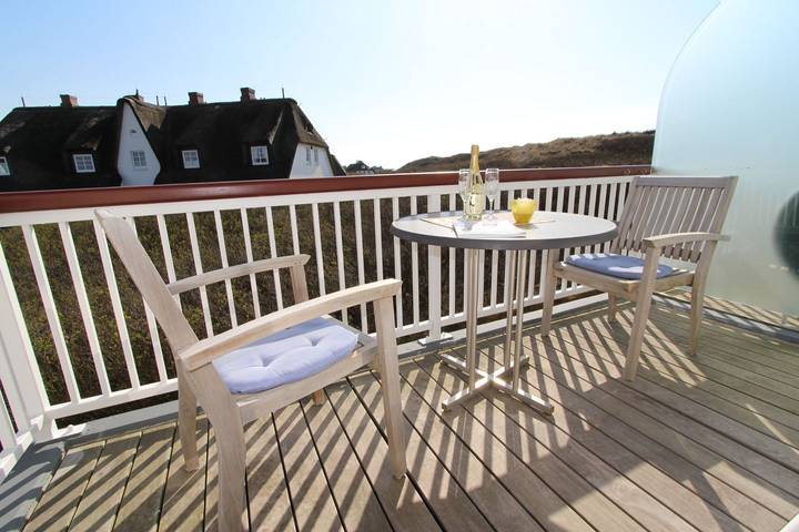 Ganze Wohnung, Liebevoll eingerichtete Ferienwohnung am Strand von Wenningstedt in Nordfriesische Inseln (Schleswig-Holstein) (Schleswig-Holstein), Wenningstedt