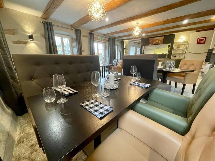 Hôtel pour 2 personnes, avec sauna ainsi que jacuzzi et terrasse à Auzelles - 3