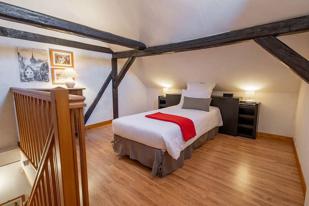 Appartement entier, Meublé de charme au pied du Haut-Koenigsbourg - Le Puits *** in Saint-Hippolyte, Parc naturel régional des Ballons des Vosges