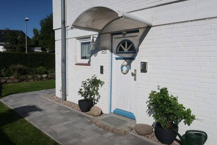 Ferienhaus für 6 Personen, mit Balkon und Terrasse sowie Garten und Sauna