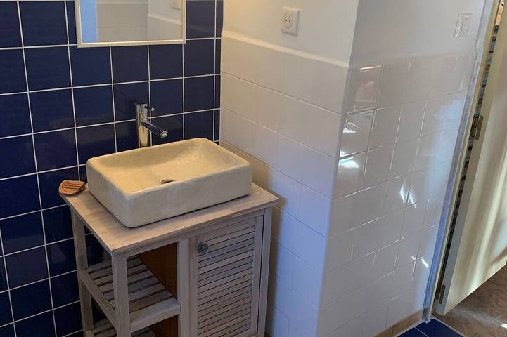 Location de vacances pour 3 personnes, avec piscine à Sauveterre-la-Lémance - 4