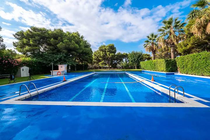 Mobil-home | Premium | 2 Hab. | 4 pers. | Lounge Terraza | A/C in Sitges, Garraf