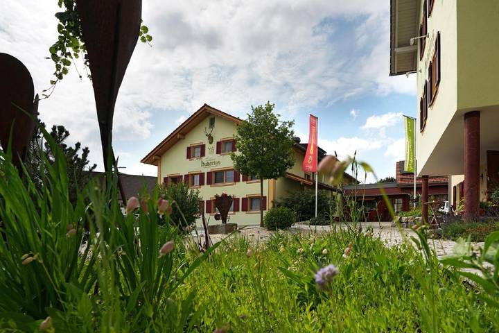 Hotel für 2 Personen, mit Garten und Pool sowie Sauna, mit Haustier