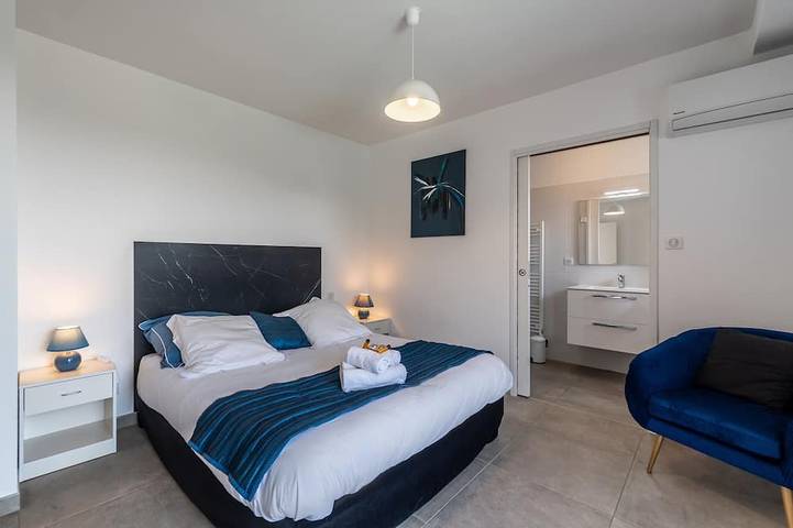 Villa pour 5 personnes, avec jacuzzi et jardin à Monticello - 4