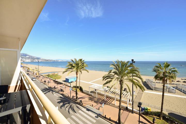 Ferienwohnung für 2 Personen, mit Balkon und Pool sowie Garten, kinderfreundlich in Fuengirola - 3