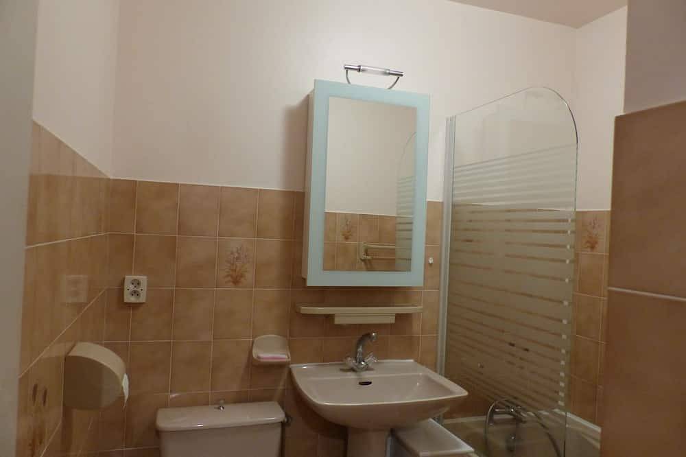 Appartement entier, Studio à Saint Quay Portrieux avec vue sur mer et port de plaisance in Saint-Quay-Portrieux, Côte de Goëlo