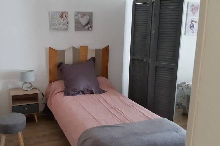 Location de vacances pour 10 personnes, avec jardin, animaux acceptés à Lamonzie-Montastruc - 4