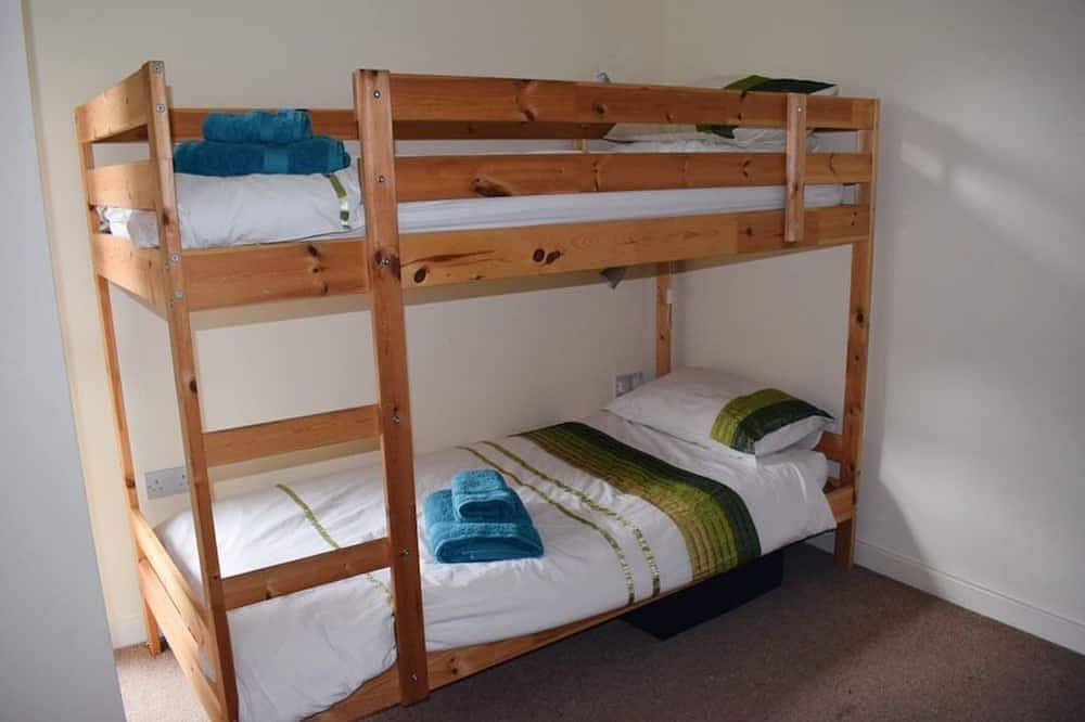 Entire apartment, 2 Bed, 2 bath apartment Kingston upon Thames / G. London in Kingston upon Thames, London