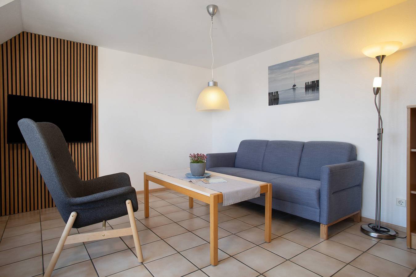 Ganze Wohnung, Ferienwohnung im "Gästehaus Heinemann" direkt am Bodensee mit Wlan in Langenargen, Region Bodensee-Oberschwaben