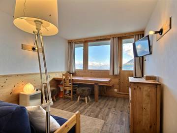Gîte pour 4 personnes, avec terrasse dans Aime 2000