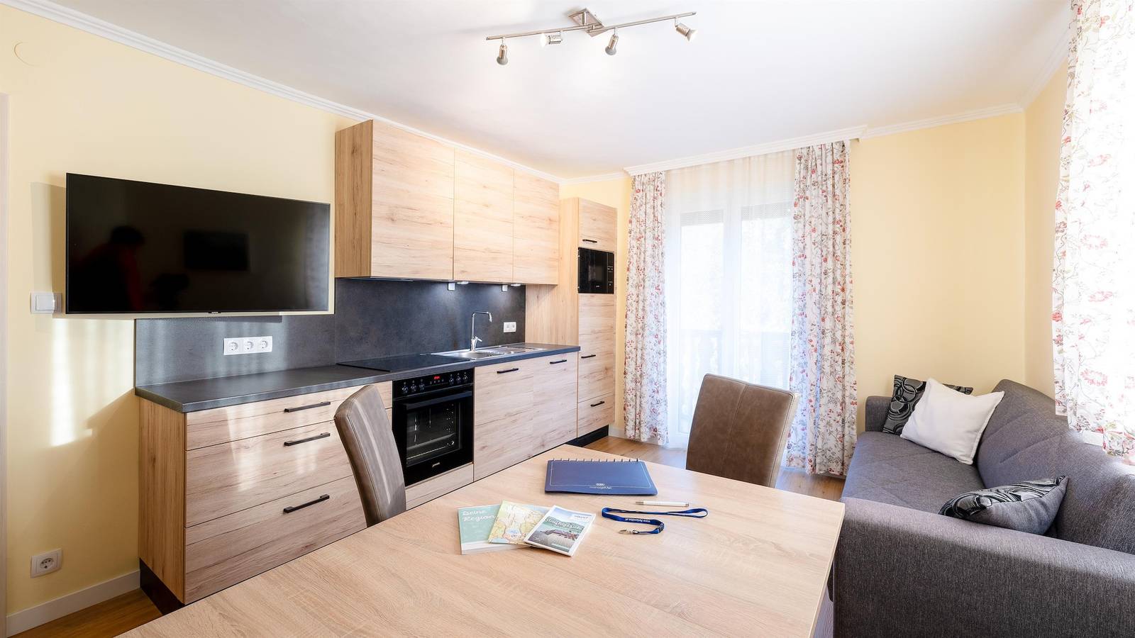 Ganze Ferienwohnung, Ferienwohnung 2 in Karawanken und Bachergebirge, Sankt Kanzian am Klopeiner See