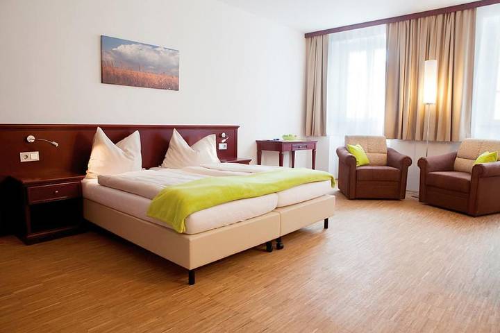 Stadthotel Waidhofen an der Thaya - Doppelzimmer mit kostenfreiem WLAN in Waidhofen an der Thaya, Waldviertel