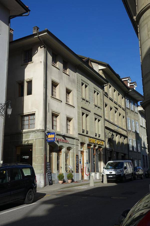 Hine Adon Fribourg City Aparthotel Self checkin in Villars-les-Joncs, Fribourg