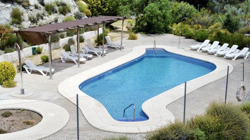 Casa rural para 16 personas, con jardín además de piscina y balcón en Taberno - 2