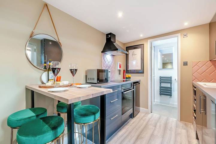 Ferienhaus für 3 Personen, mit Garten und Whirlpool, mit Haustier