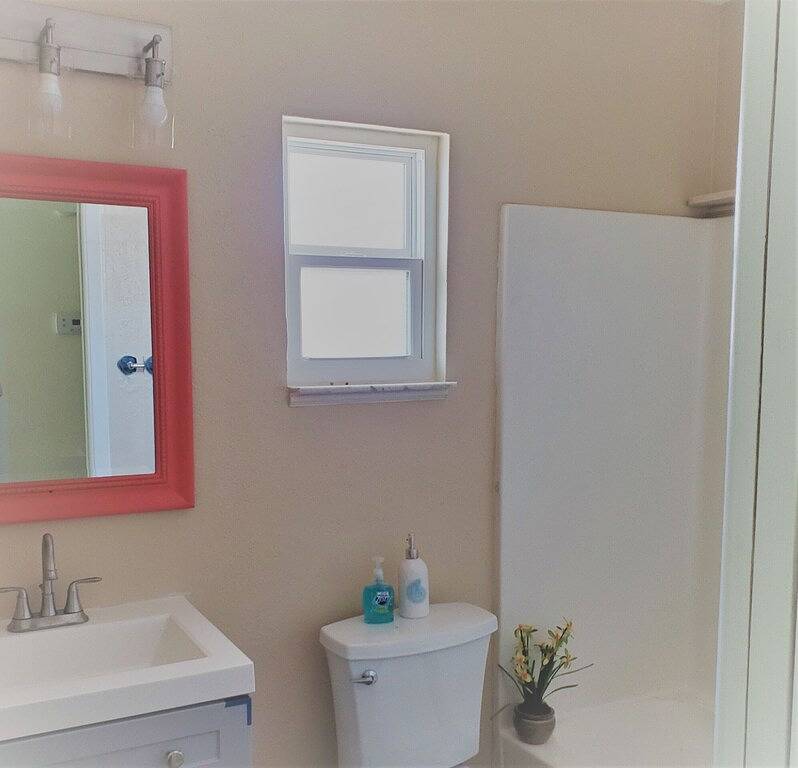 Gulf of Mexico Canal Cottage with Boat Dock and Heated Pool in Pasco County