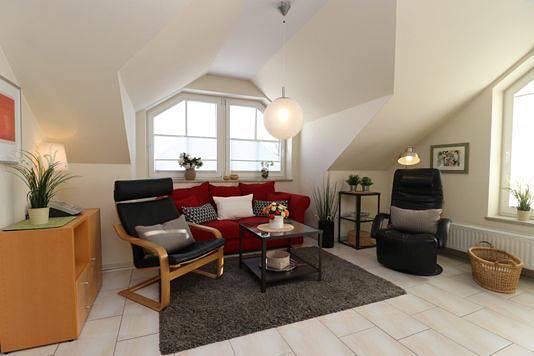 Appartement entier, Ferienwohnung mit Balkon direkt hinter der Düne in Wustrow, Fischland